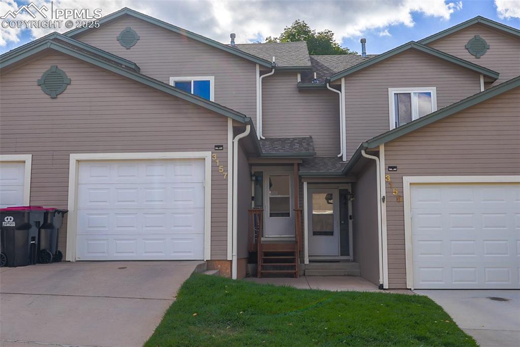 Image 28 of 28: Front of Structure