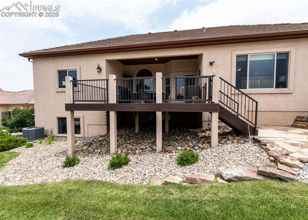 Image 34 of 40: Walk out