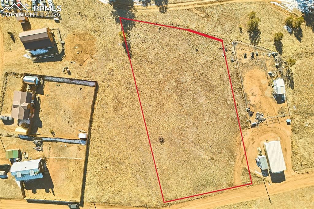 Image 5 of 27: Property Lines are Approximate and not a survey.  Area shown combines all 3
