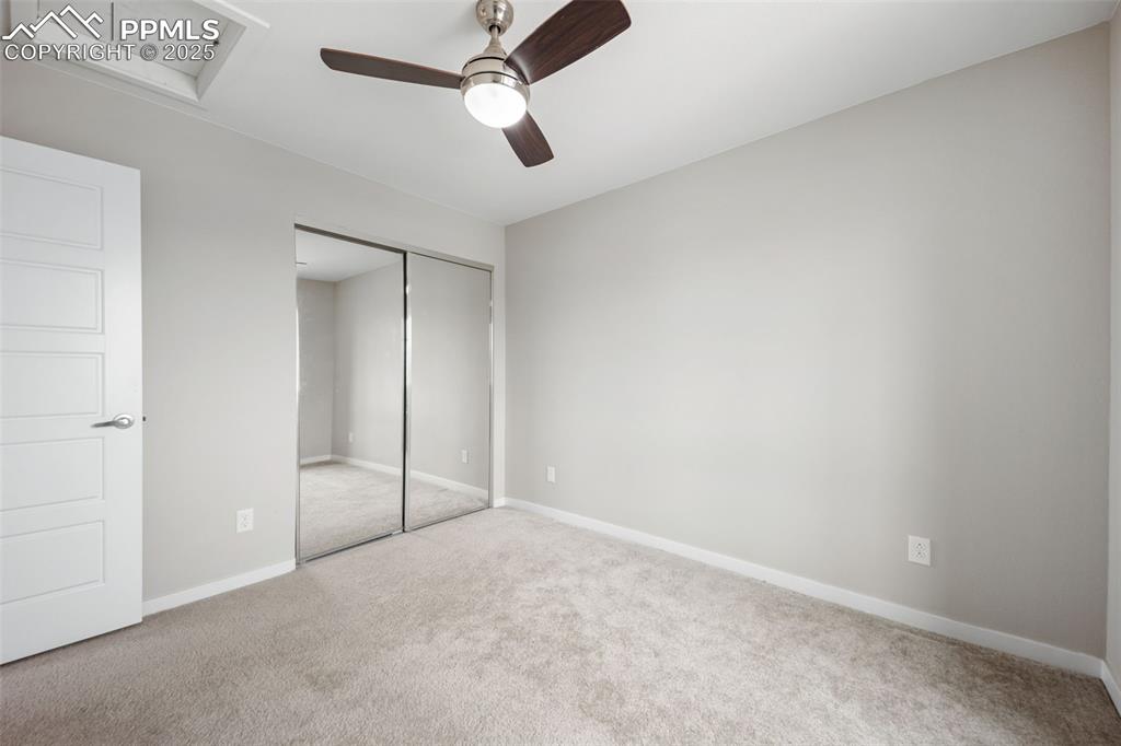 Image 25 of 50: Bedroom 3