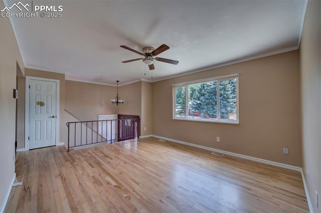 Image 5 of 42: front room