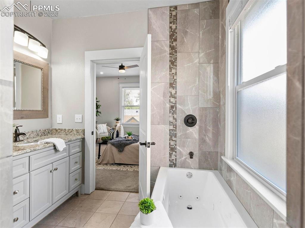 Image 30 of 49: Bathroom