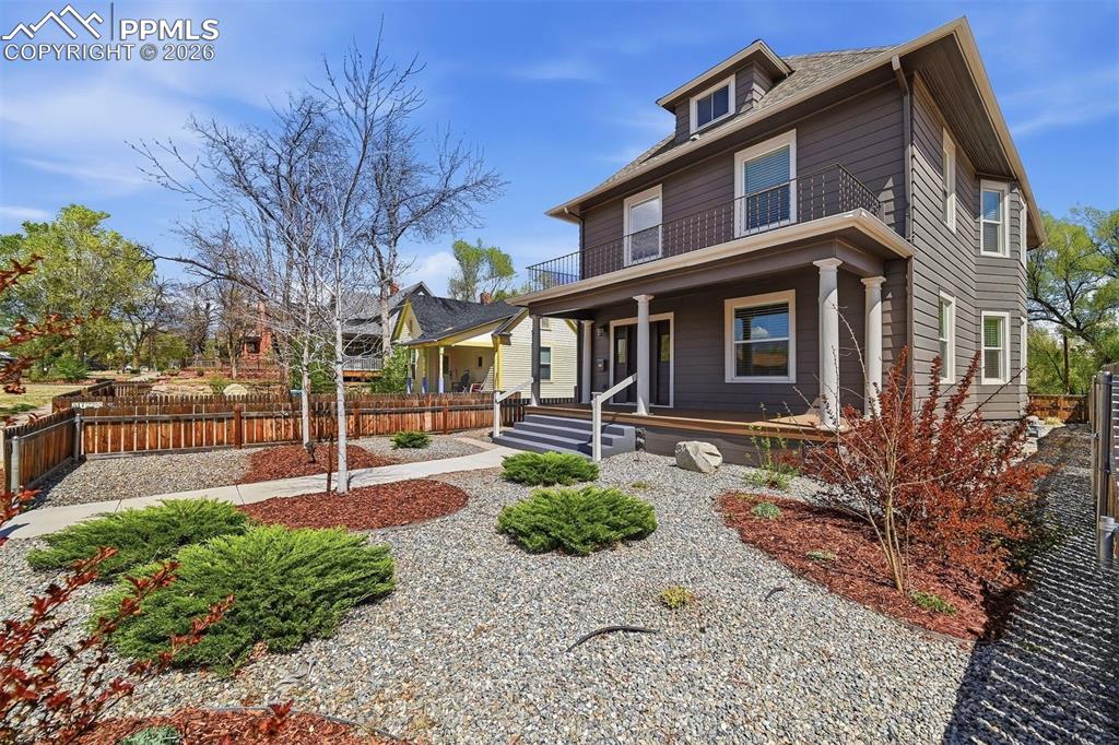 Image 7 of 49: Front of Structure