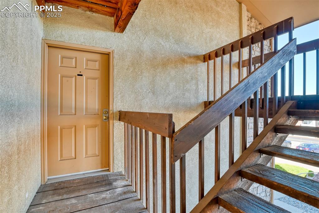 Image 4 of 42: View of stairs