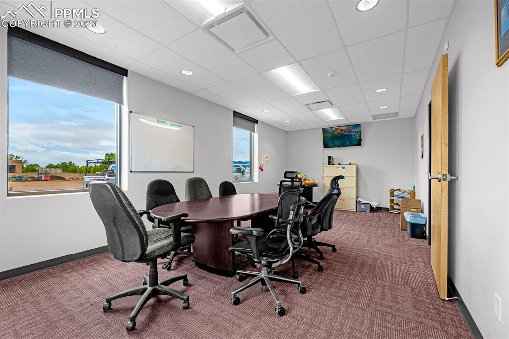 Image 10 of 29: Office