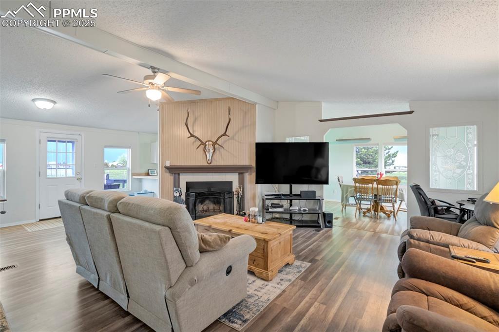 Image 6 of 49: No Description Available