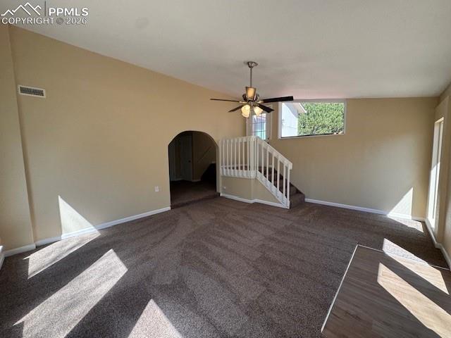 Image 20 of 28: Living Room