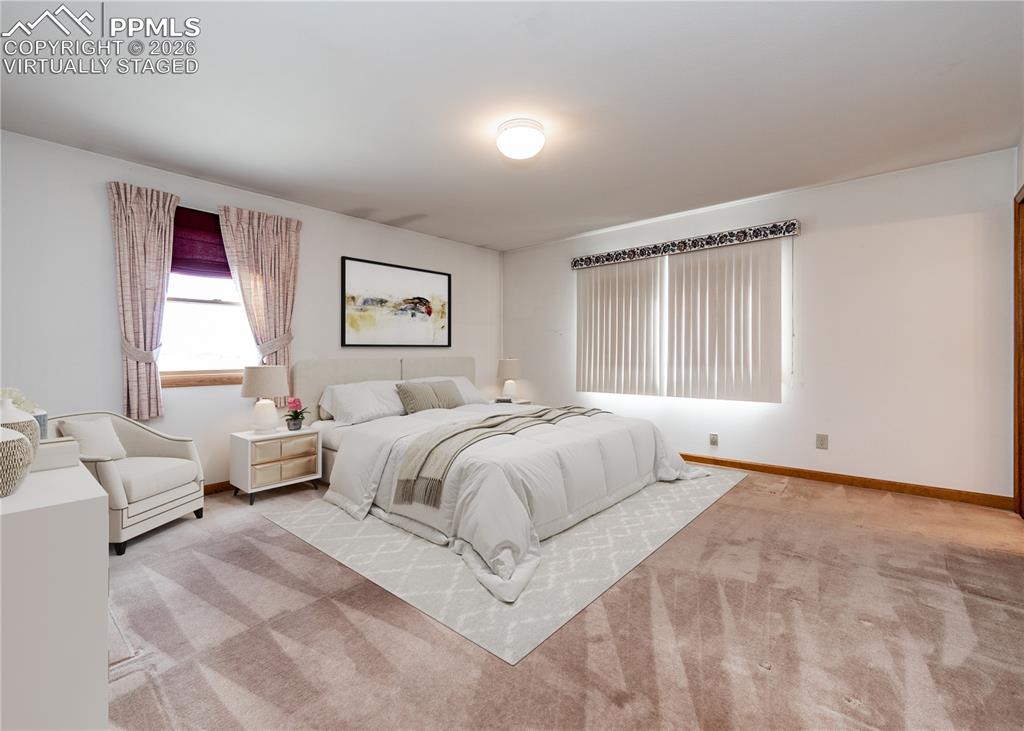 Image 21 of 50: Virtually Staged