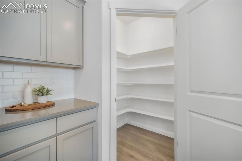 Image 14 of 50: Pantry