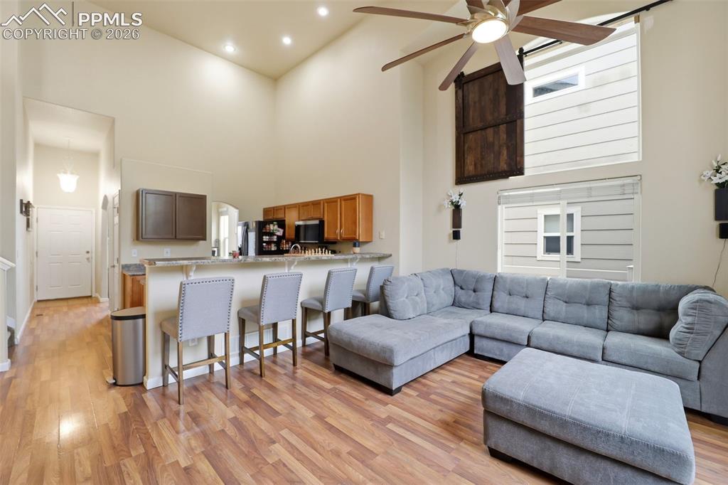 Image 11 of 33: Living Room