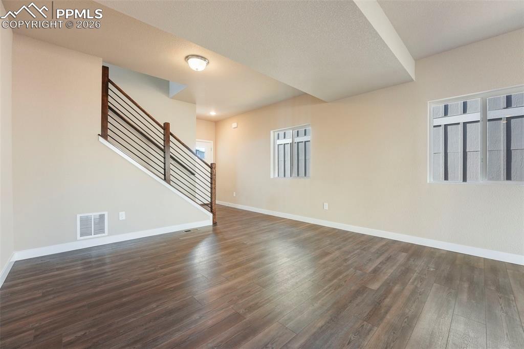 Image 12 of 33: Living Room