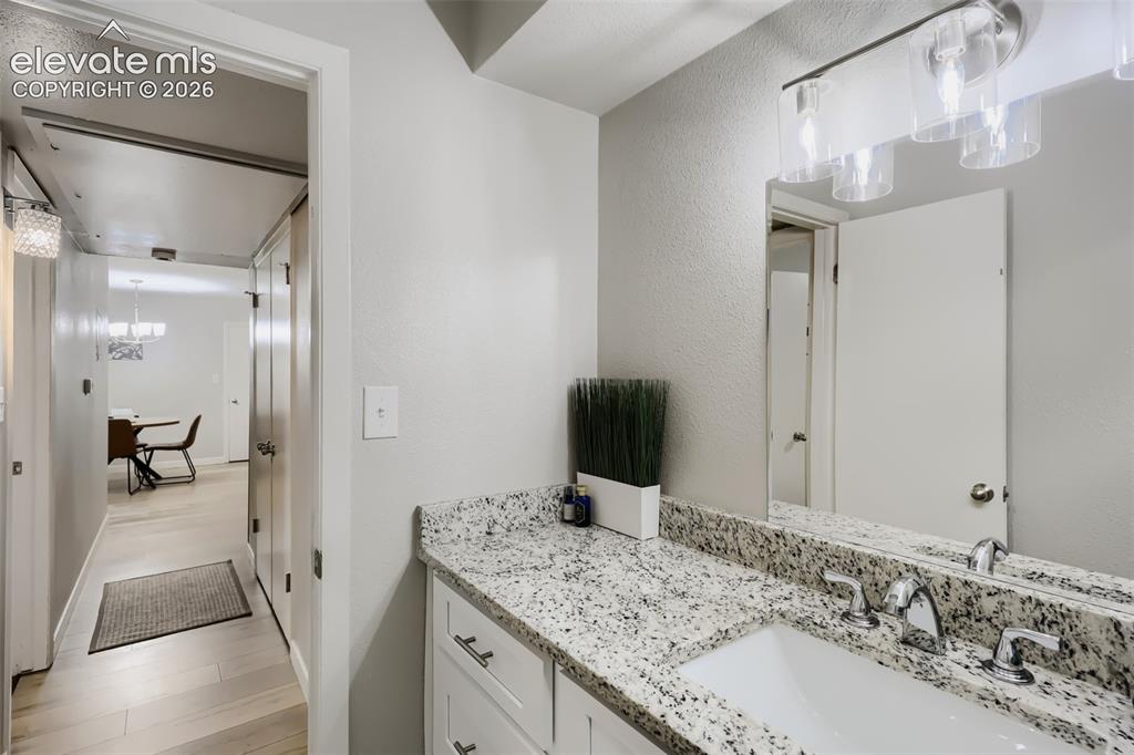Image 10 of 28: Bathroom