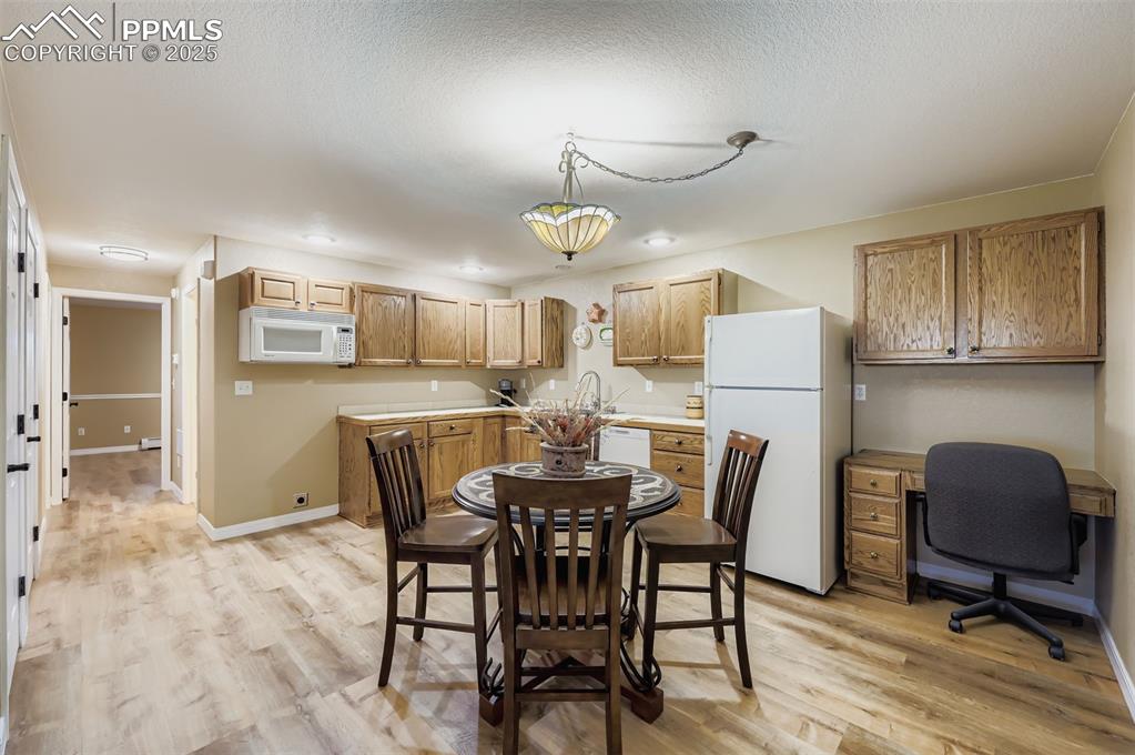 Image 24 of 42: Lower level kitchen 