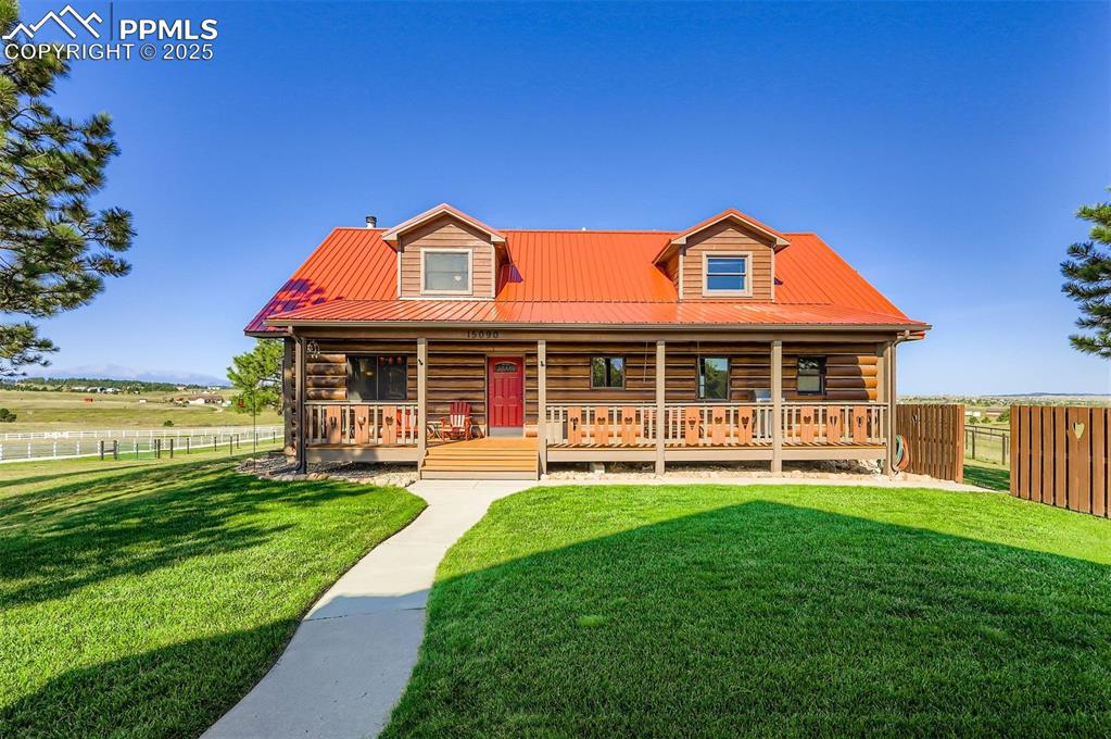 Image 39 of 42: Front of Structure