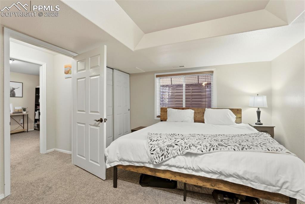 Image 36 of 50: Family Room