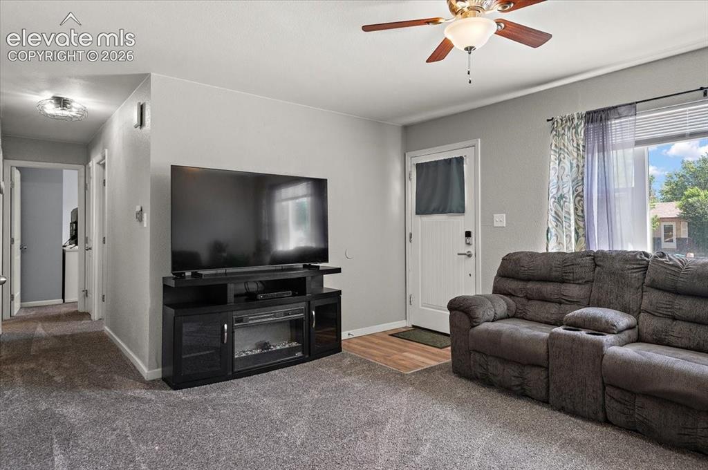 Image 5 of 27: Living Room