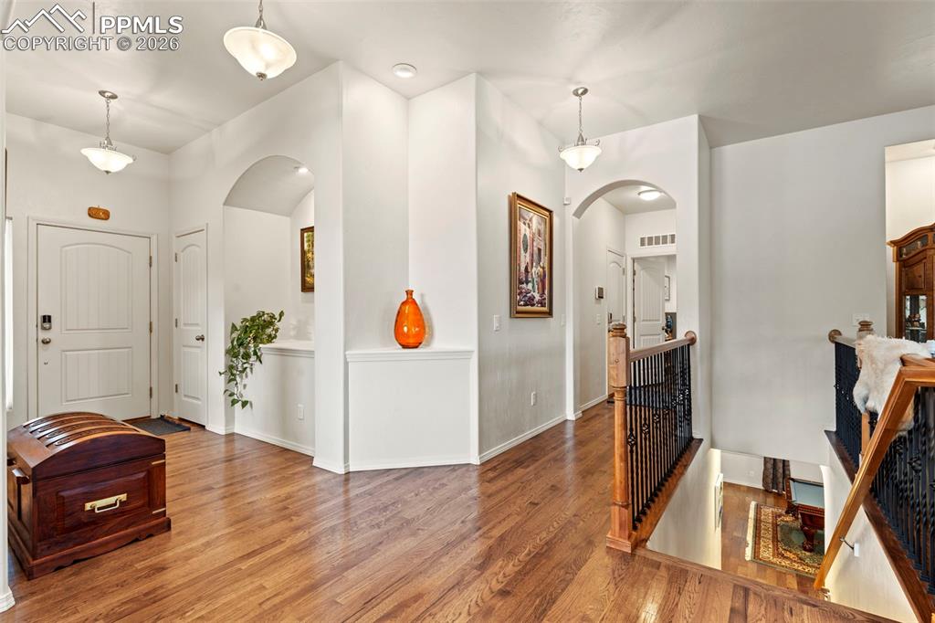 Image 24 of 42: Entry