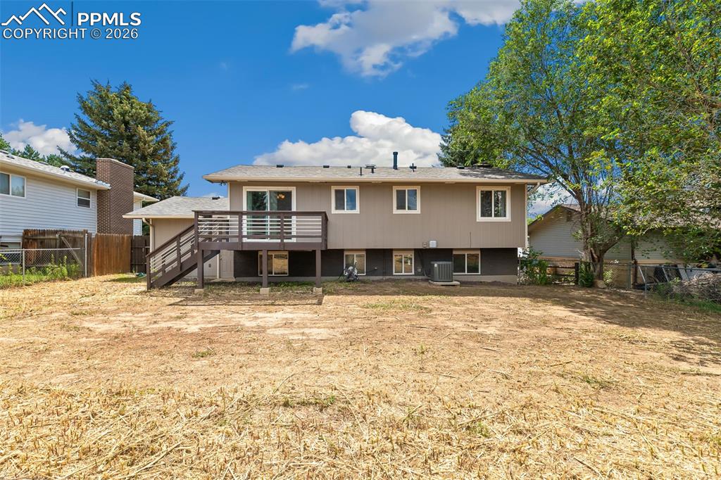 Image 38 of 39: Back of Structure