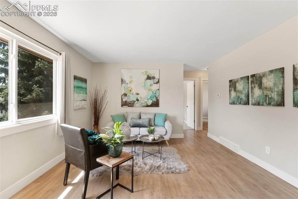 Image 5 of 39: Living Room