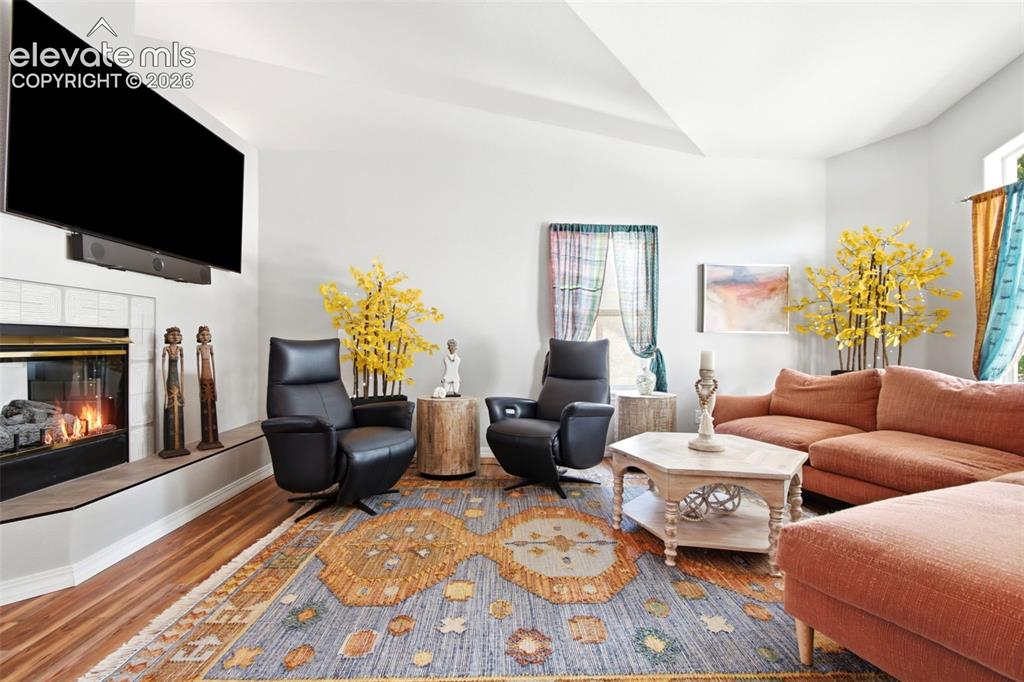Image 4 of 49: Living Room