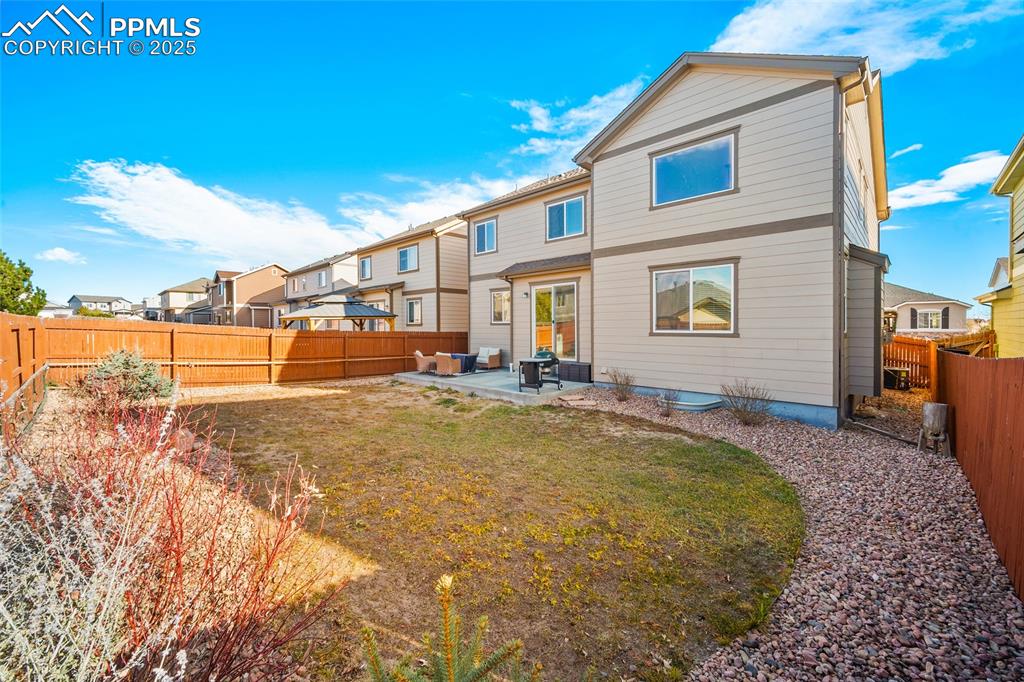 Image 41 of 50: Back of Structure