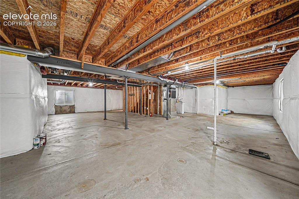 Image 17 of 19: Basement