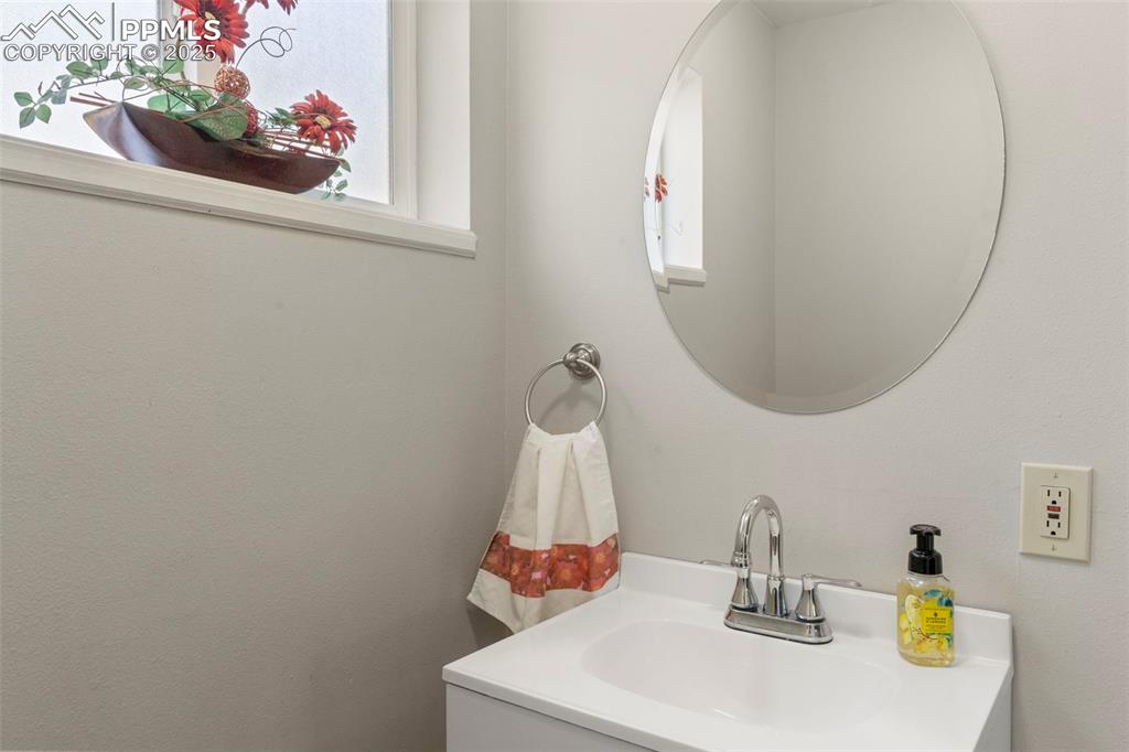 Image 11 of 24: Bathroom with vanity