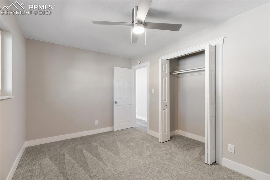 Image 15 of 29: Bedroom