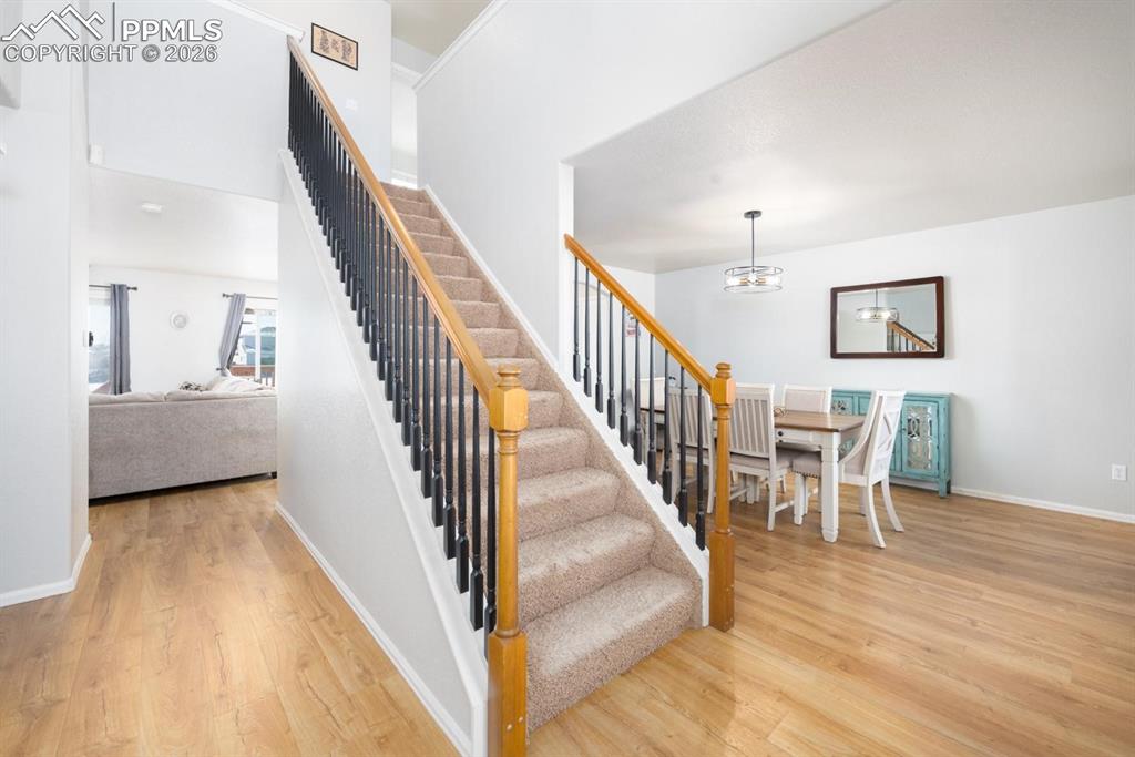 Image 12 of 43: Entry