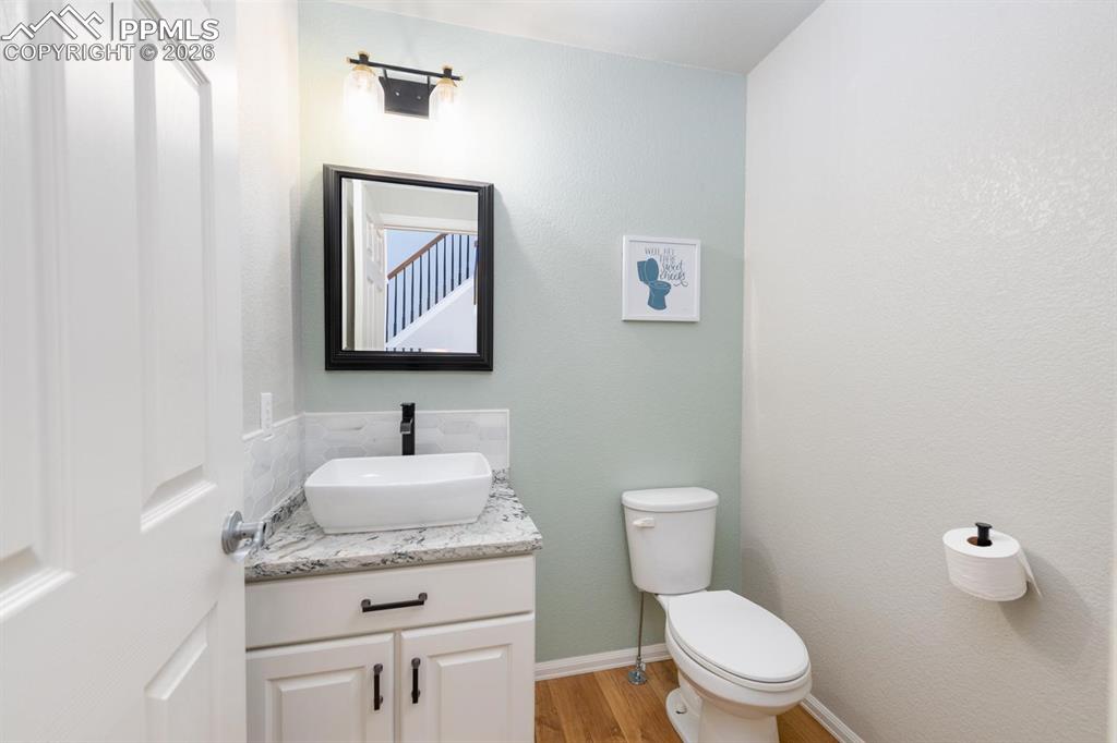 Image 14 of 43: Powder Room