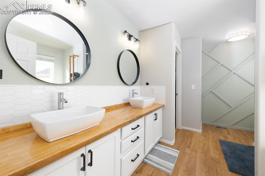 Image 19 of 43: Master Bathroom