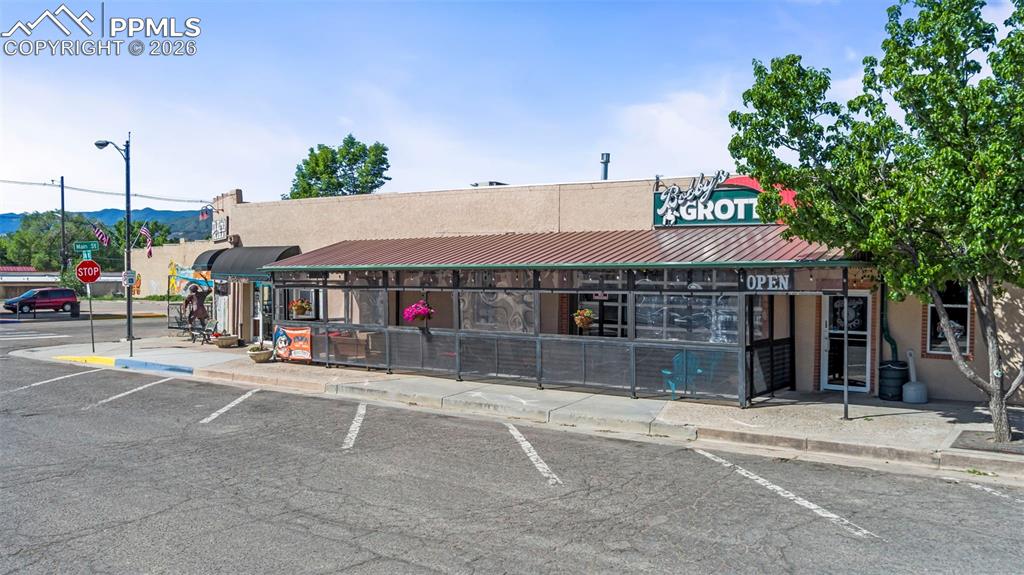 Image 10 of 41: Front of Structure