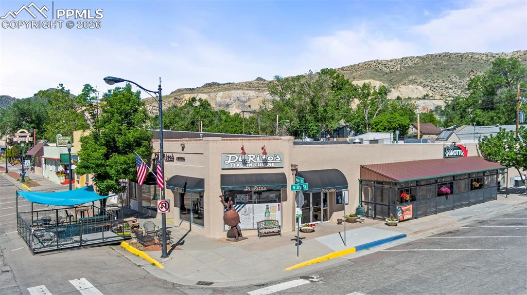 Image 8 of 41: Front of Structure