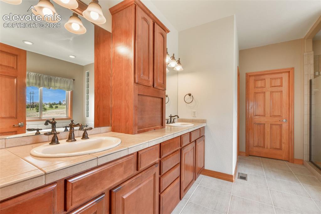 Image 17 of 50: Master Bathroom