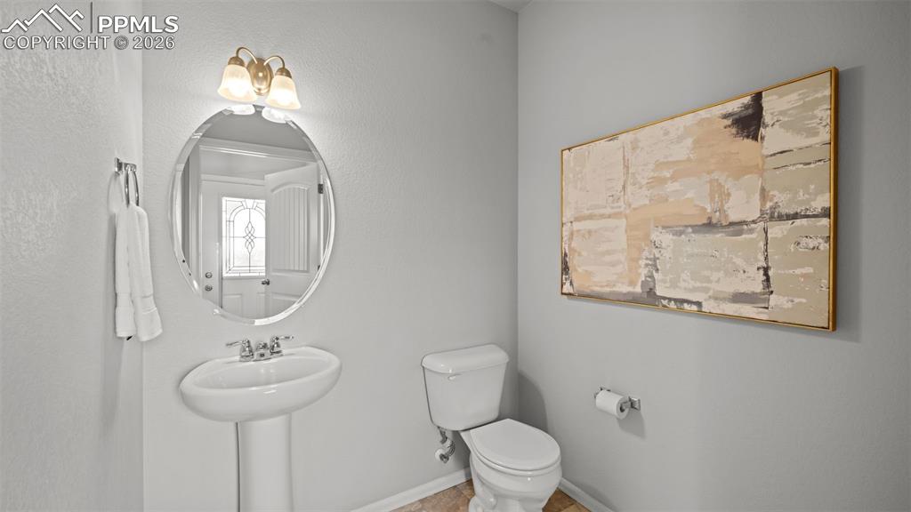 Image 10 of 43: Bathroom