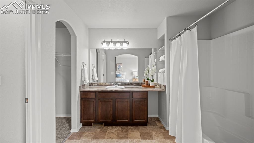 Image 22 of 43: Master Bathroom