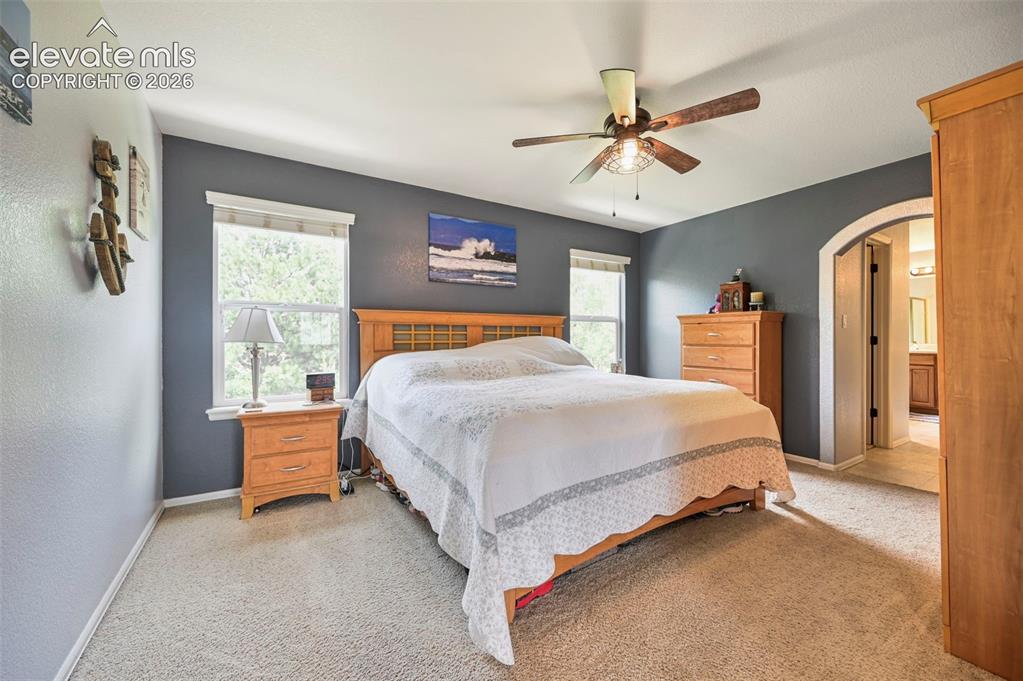 Image 19 of 39: Bedroom