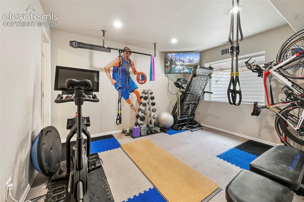 Image 27 of 39: Exercise Room