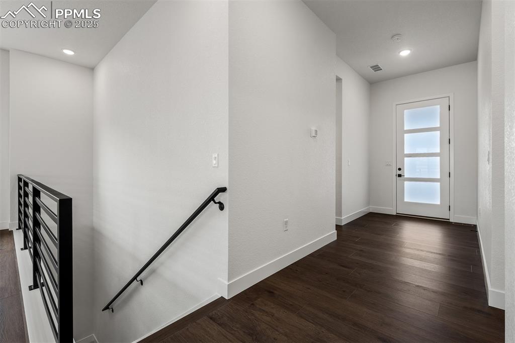 Image 2 of 40: Entry