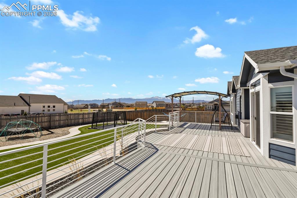 Image 42 of 49: Deck