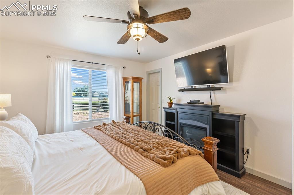 Image 13 of 32: Master Bedroom