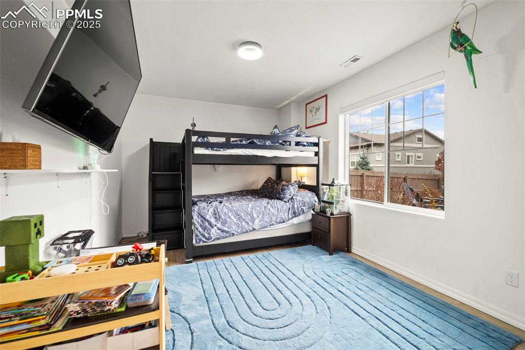 Image 26 of 48: Bedroom