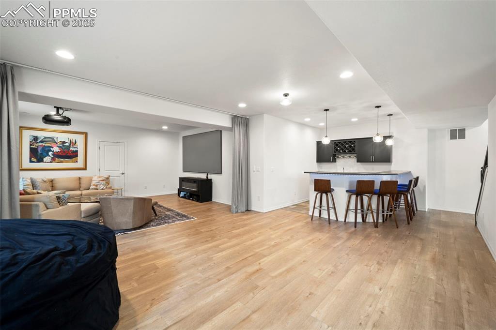 Image 27 of 48: Living Room