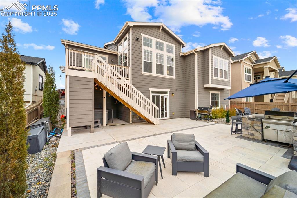 Image 37 of 48: Back of Structure