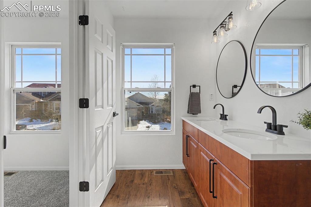 Image 22 of 31: Master Bathroom