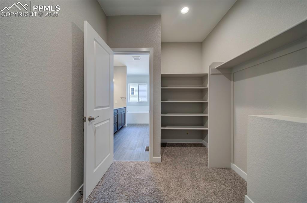 Image 16 of 43: Closet