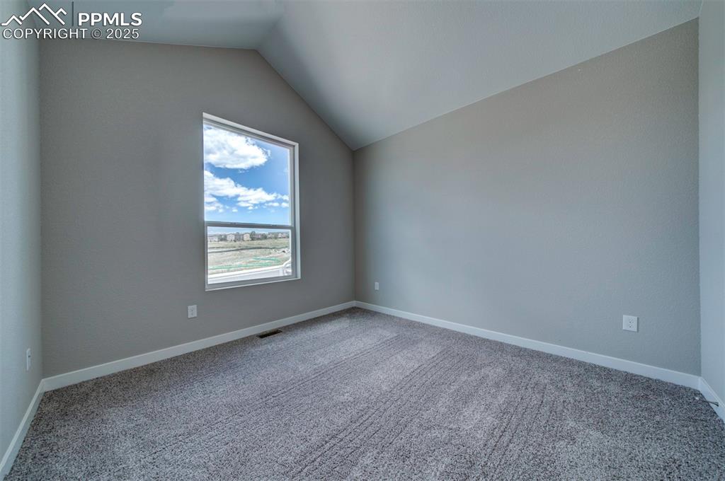 Image 20 of 43: Bedroom