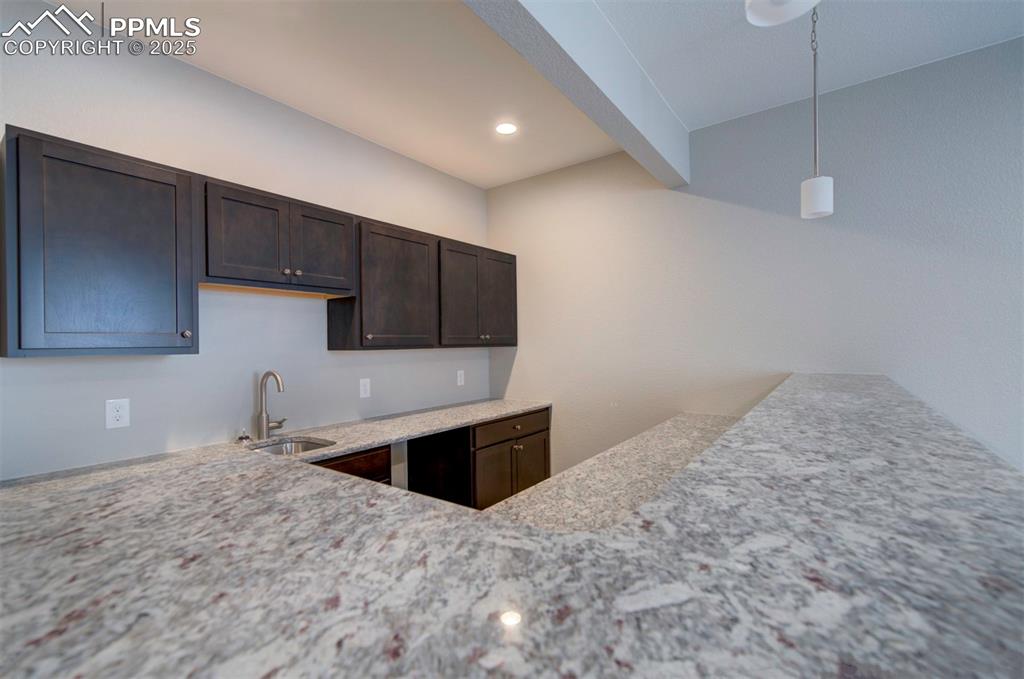 Image 28 of 43: Family Room