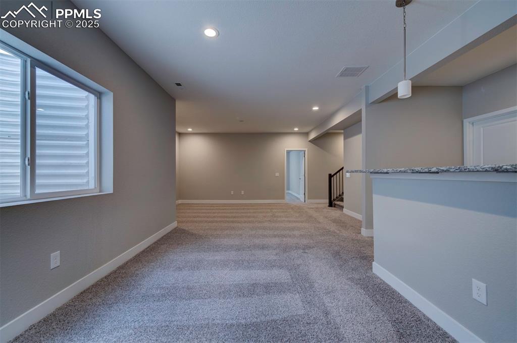 Image 29 of 43: Family Room