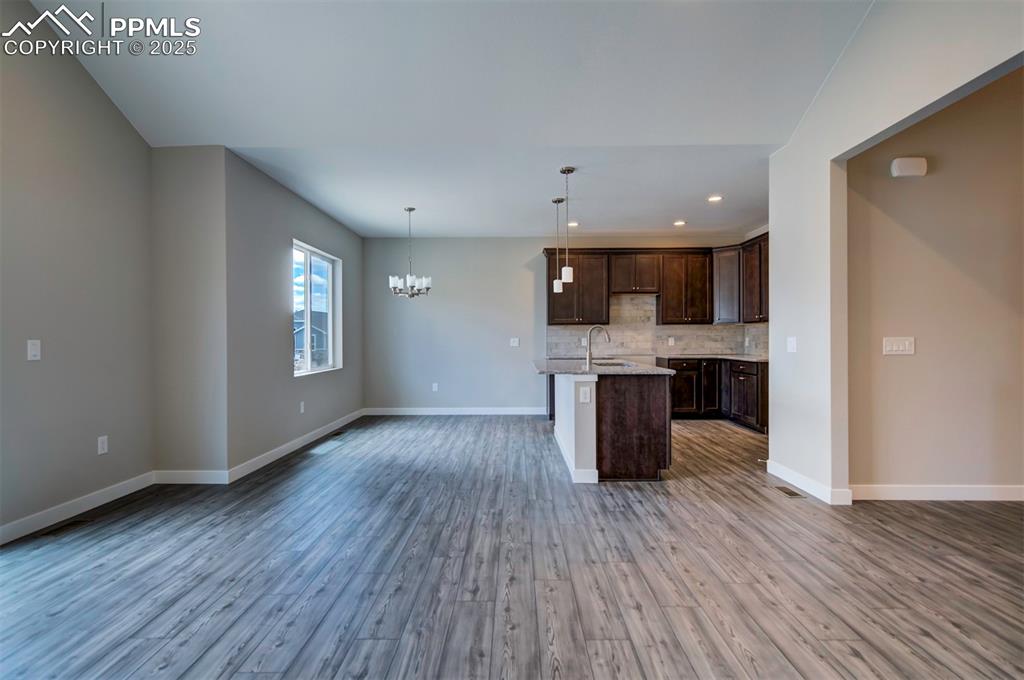 Image 4 of 43: Kitchen